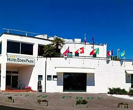 Hotel Eden Park 3*